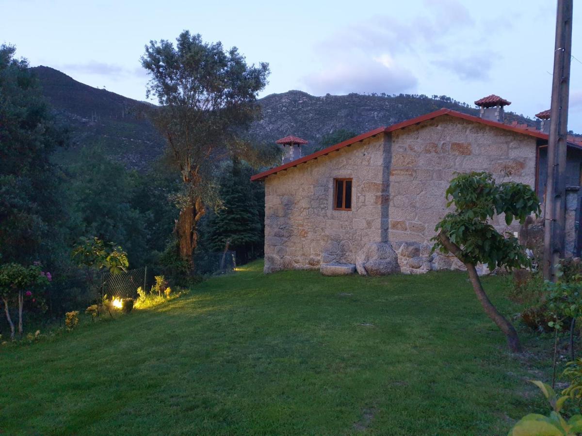 Quinta Da Casa Dos Santos - Inside Geres Guest House Exterior foto